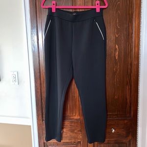 Brand new Lou & Grey Women’s leggings size medium